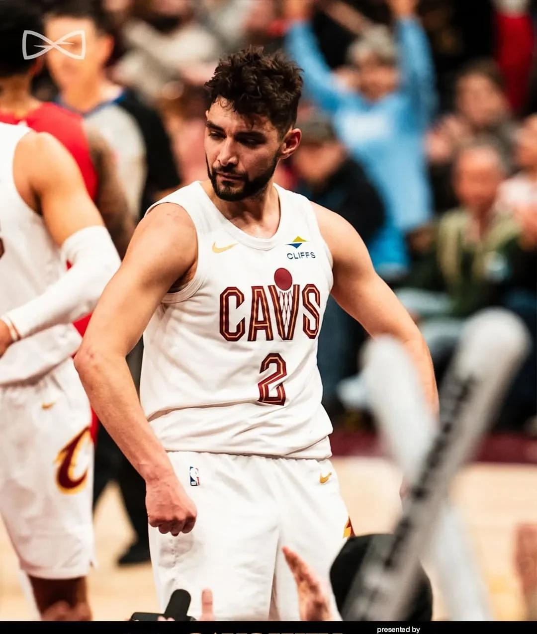 今晚波特兰开拓者调整名单以备NBA总决赛,迎来里程碑环节打磨,态度坚定,更衣室氛围转暖的简单介绍 今晚波特兰开拓者调整名单以备NBA总决赛,迎来里程碑环节打磨,态度坚定,更衣室氛围转暖的简单介绍